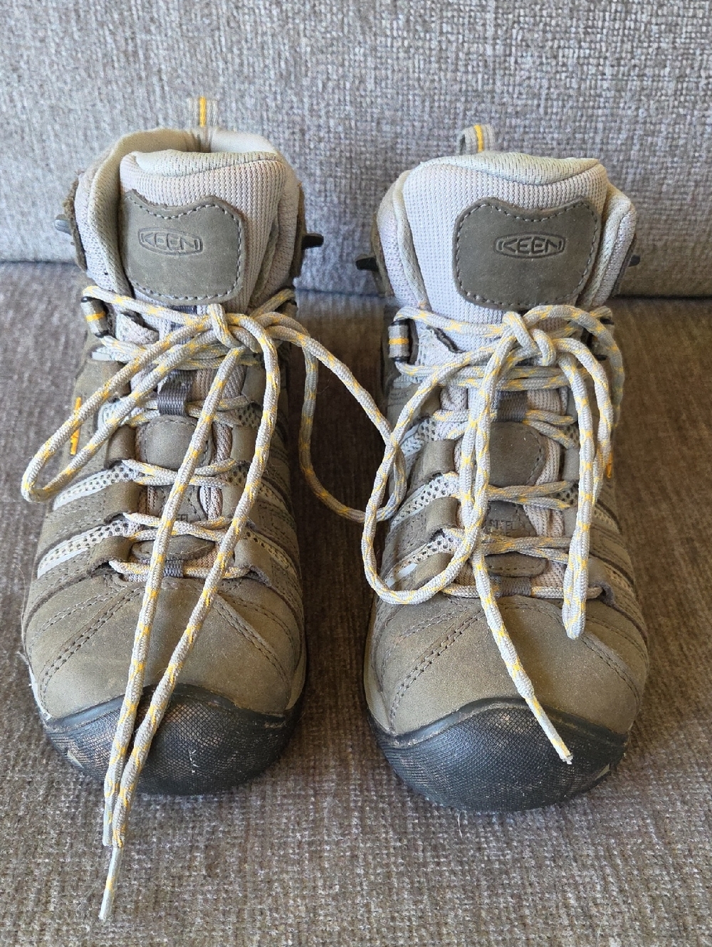 Keen Women's Grey and Yellow Lace-Up Steel Toed Boots - Picture 1 of 8